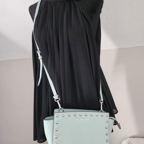 Michael Kors Mint Green Crossbody Bag-SOLD - Picture 3 of 13